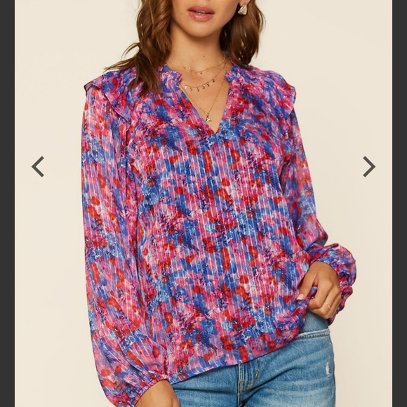 Skies are Blue smocked top. Worn once. 60 retail - Picture 3 of 8